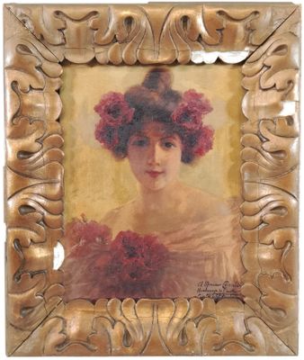 tableau représentant une femme avec des fleurs dans les cheveux, dans un cadre doré