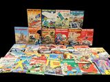 de nombreux livres pour enfants sur fond noir