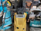 a pile of tools that are sitting on the floor