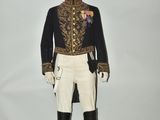 an image of a man dressed in a military uniform