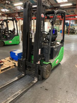 CHARIOT élévateur CESAB type B 318 isb réf M193, N° de série…