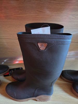 a pair of boots that are sitting on a table