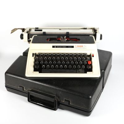 SILVER SEIKO CO. : Machine à écrire SYLVER REED 500, numérot…