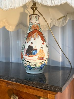 Vase japonais monté en lampe