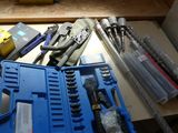 many tools that are sitting on a table