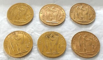 six souverains d'or britanniques, un souverain, un souverain, un souverain et un souverain