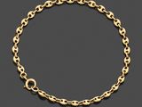 un bracelet à maillons en or