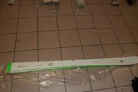 1 Paire de ski "ADN" sans fixation ; +/- L 176 cm