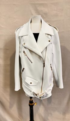 a white leather jacket on a mannequin mannequin mannequin mannequin mannequin mannequin mannequin mannequin manne