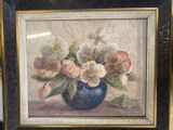 une peinture de fleurs dans un vase bleu sur une table