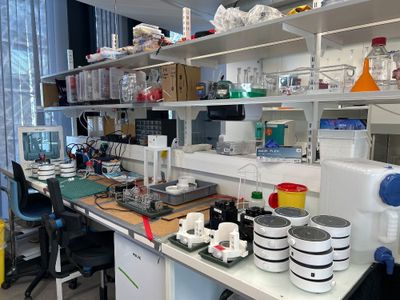 Lot de matériels de laboratoire : - Photo 1