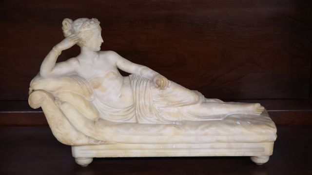 Antonio CANOVA (1757-1822) (D’après). Groupe sculpté en rond de b...