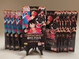 de nombreuses figurines « One Piece » exposées