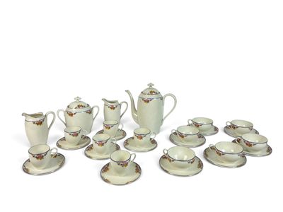 a lot of coffee cups and saucers on the table