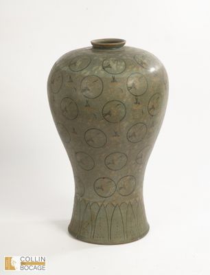 COREE periode KORYO- 1150 vase de forme Maeping, en grès ema…