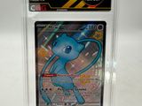 gros plan d'une carte pokemon dans un étui en plastique