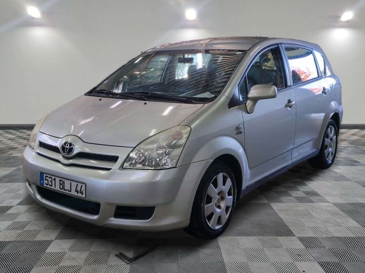 TOYOTA - COROLLA VERSO 115 D-4D 5PL LINEA SOL - GO - Mise en…