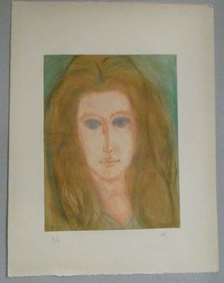 tableau représentant le visage d'une femme aux longs cheveux et aux yeux bleus