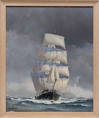 une peinture à l'huile représentant un voilier en mer sous un ciel nuageux