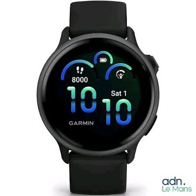 La Garmin est une montre connectée dotée d'un grand écran.