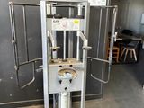 a machine that is sitting in the middle of a room