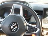 a steering wheel and dash board in a car
