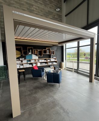 Pergola ART HOME ALU à deux stores motorisés et à lames motorisée