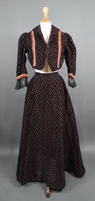 une image d'une robe de femme sur un mannequin, mannequin, mannequin, mannequin, mannequin, mannequin, mannequin, mannequin, mannequin, mannequin, mannequin, mannequin, mannequin, mannequin, mannequin, mannequin, mannequin, mannequin, mannequin, mannequin, mannequin, mannequin, mannequin, mannequin, mannequin, mannequin, mannequin, mannequin, mannequin, mannequin, mannequin, mannequin, mannequin, mannequin, mannequin, mannequin, mannequin, mannequin, mannequin, mannequin, mannequin, mannequin, mannequin, mannequin, mannequin,