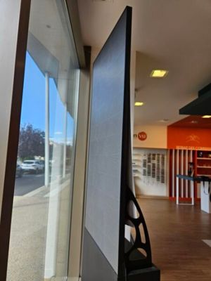 Ecran à dalle holographique 2m2 (se connecte par une applica… - Photo 1