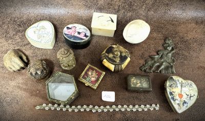 a lot of antique items that are on the floor