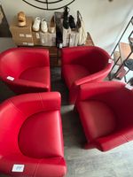Quatre fauteuils rouge en skaï (photo 4)