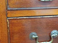 Chiffonier en bois naturel, à cinq tiroirs en façade, pose s… (photo 2)