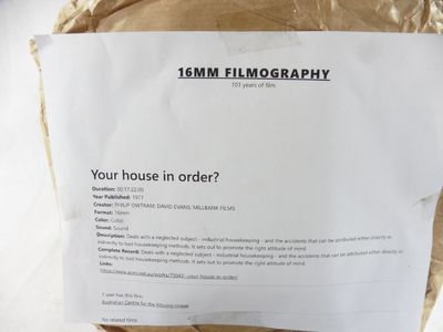 Film 16mm « Your House in order » 1 bobine.