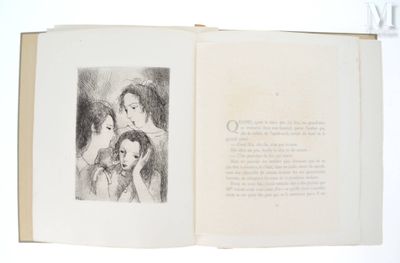 un livre sur lequel figure le dessin d'une femme et de deux enfants