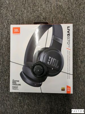 le coffret du casque JBL Live 500