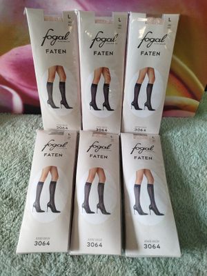 lot de 38 mi bas de marque FOGAL (produit de très haute qual…