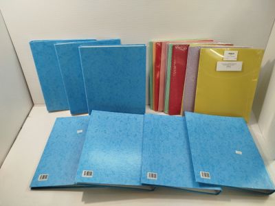 Lot de 17 - EA/ESAT - Classeurs à anneaux et chemises carton…