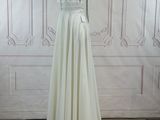 the back of a white dress on a mannequin mannequin mannequin mannequin mannequin mannequin mannequin mannequin