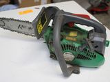 a chainsaw that is sitting on a table