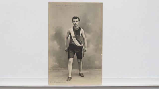 Guéret Gerbaud, Coureur pédestre. État superbe.Carte rarissime.