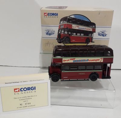 Bus corgi année 1994