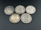 six souverains d'argent britanniques différents