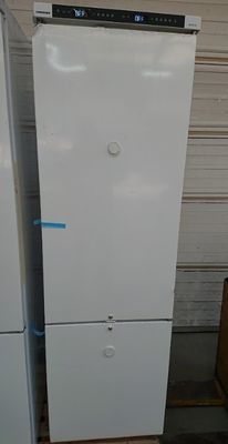 Réfrigérateur combiné avec Congelateur bas Liebherr MEDILINE…