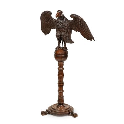 Grand Lutrin À Aigle EN Noyer SculptÉ, 18e SIÈCle