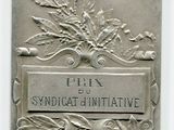 plaque en argent sur laquelle figurent le nom d'une plante et des feuilles