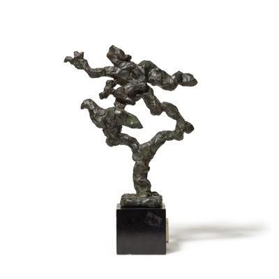 an image of a sculpture of a bonsai tree on a black base
