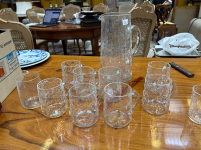 Service en verre craquelé comprenant 9 choppe et un broc - Photo 1