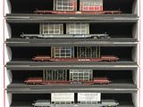 de nombreux wagons qui sont mis de côté