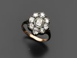 une bague à grappes de diamants, par van cleef