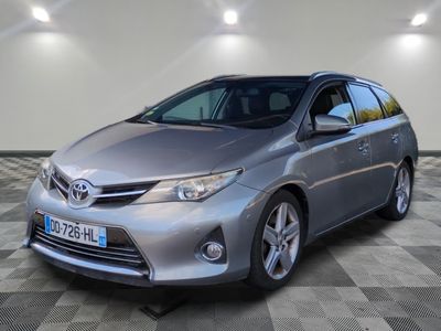 Toyota Auris Touring Sports 124 D-4D Dynamic - Espace et Performance